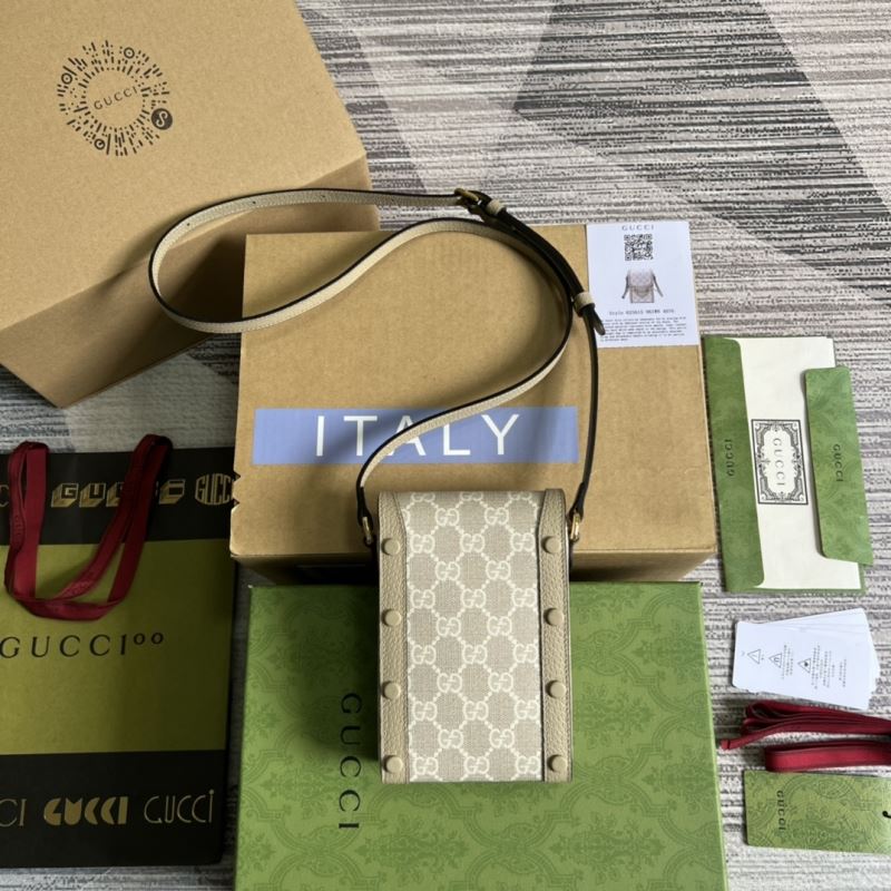 Gvc*1 horsebit bags